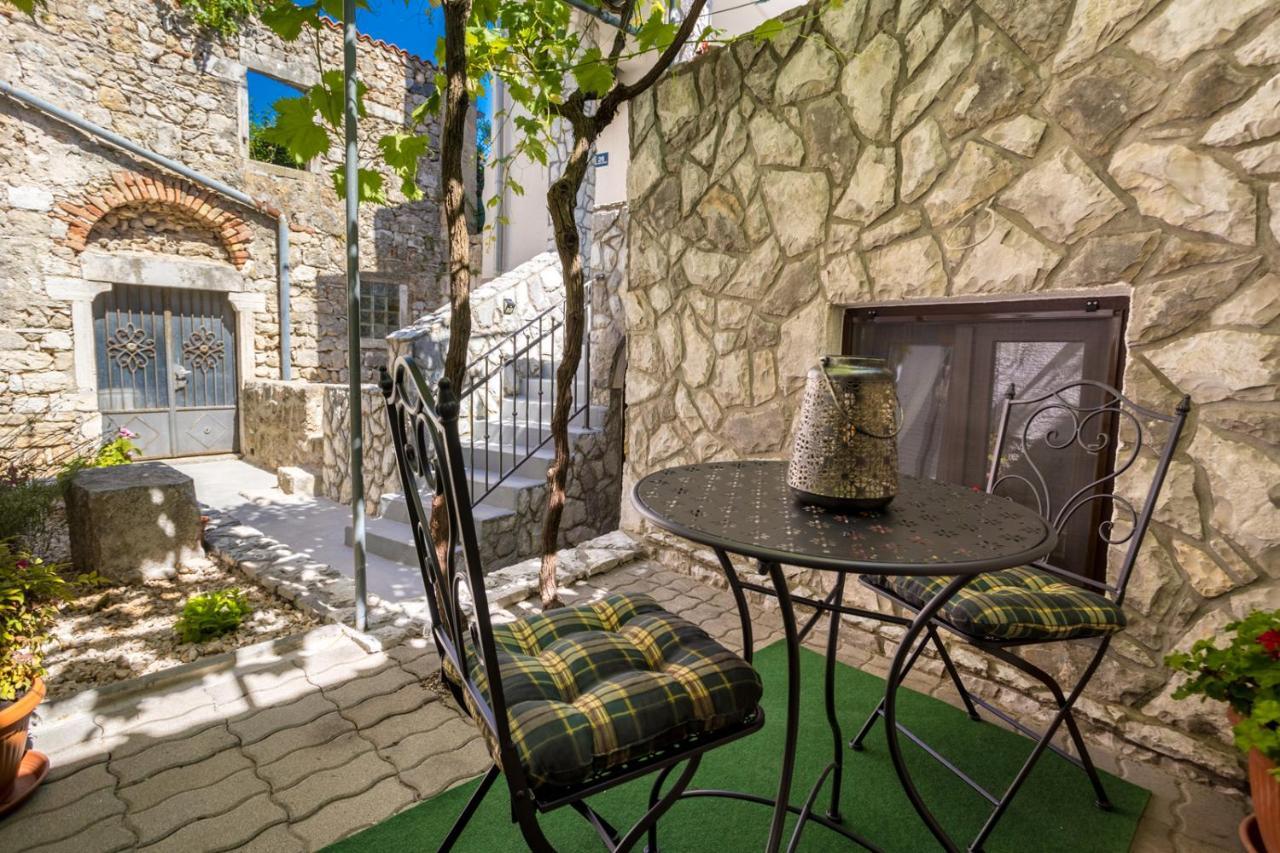 Rustical Nest Krk Old City Krk Town Exterior foto